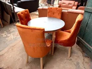 Unique 4seater Dinnig Set