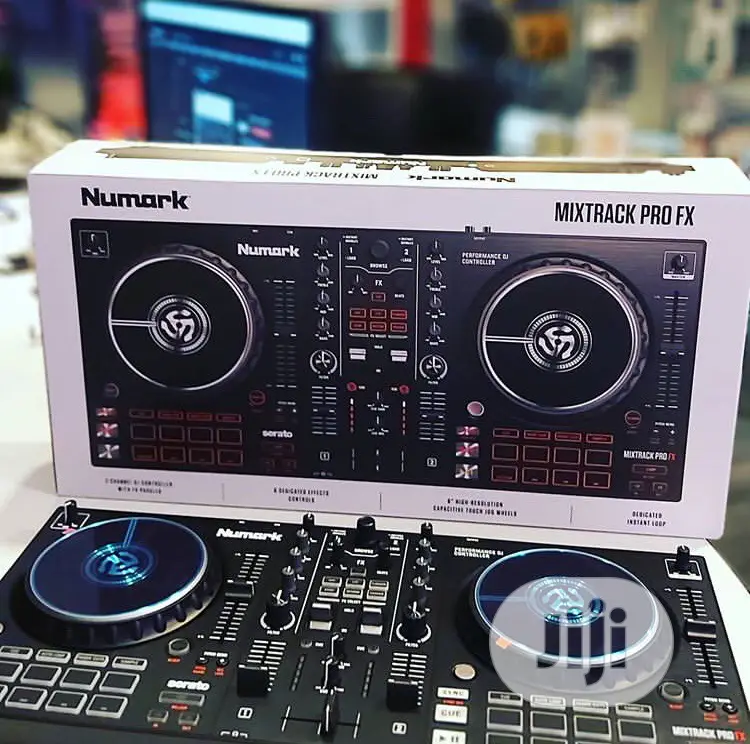 Numark Mixtrack Pro Fx