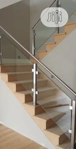 Glass Handrail (Staircase)
