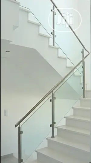 Glass Handrail (Staircase)