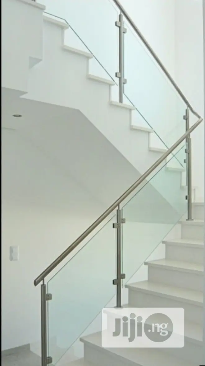 Glass Handrail (Staircase)