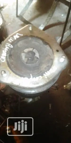 Country Man Front Ang Back Shock