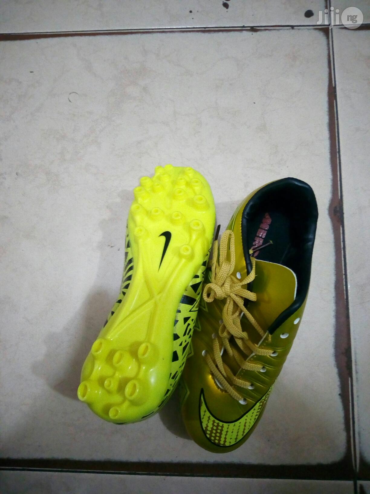 Nike Children Boot.