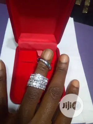 Dubai 925 Sterling Silver Wedding Ring - Silver