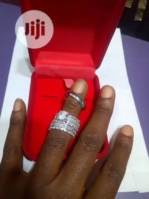 Dubai 925 Sterling Silver Wedding Ring - Silver