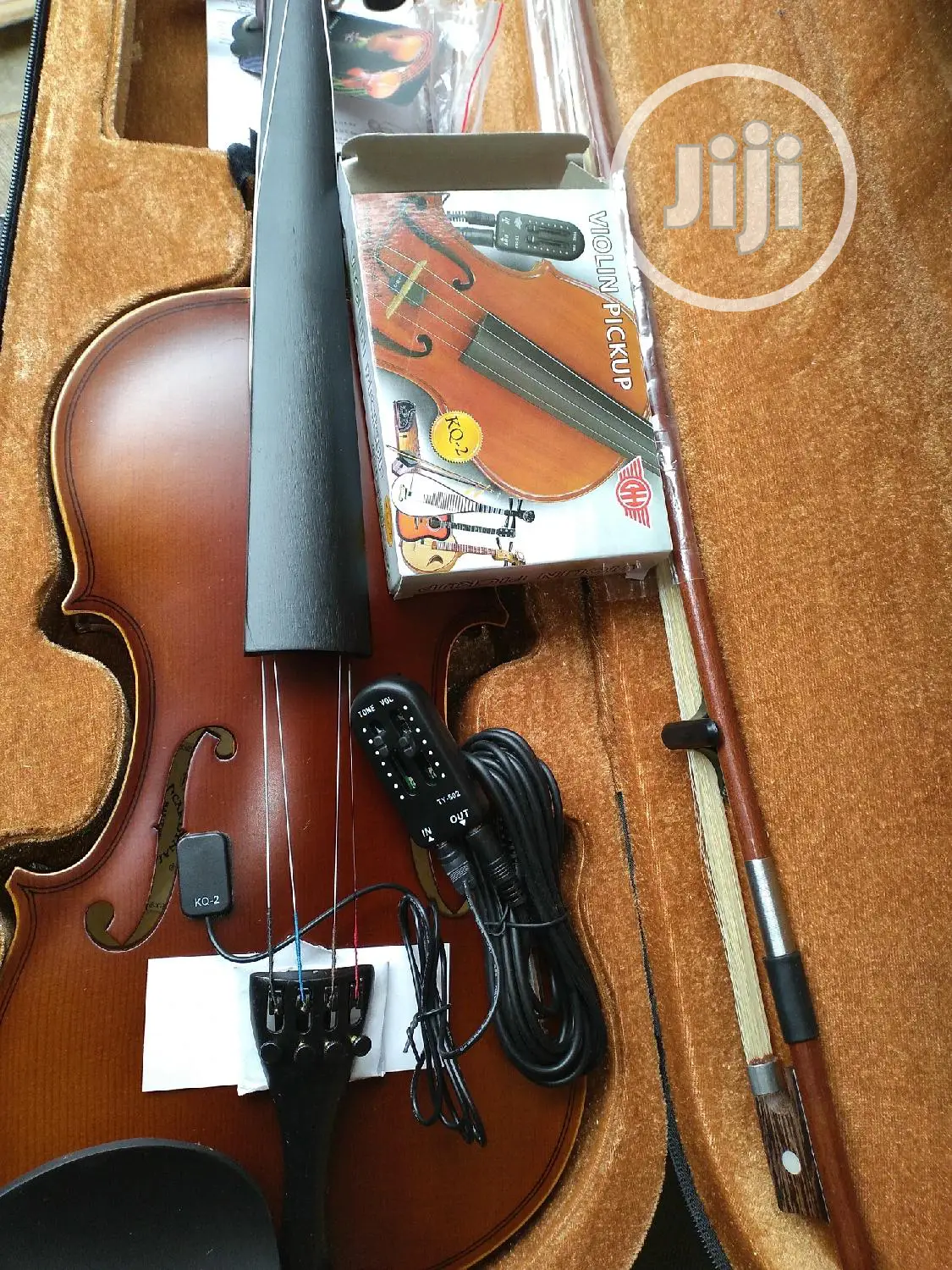 Hallmark Musik Wired Violin Pickup