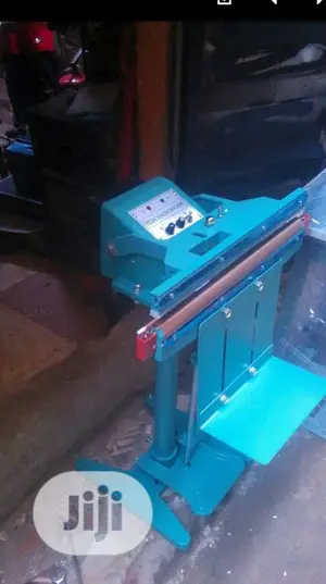 Foot Pedal Sealing Machine