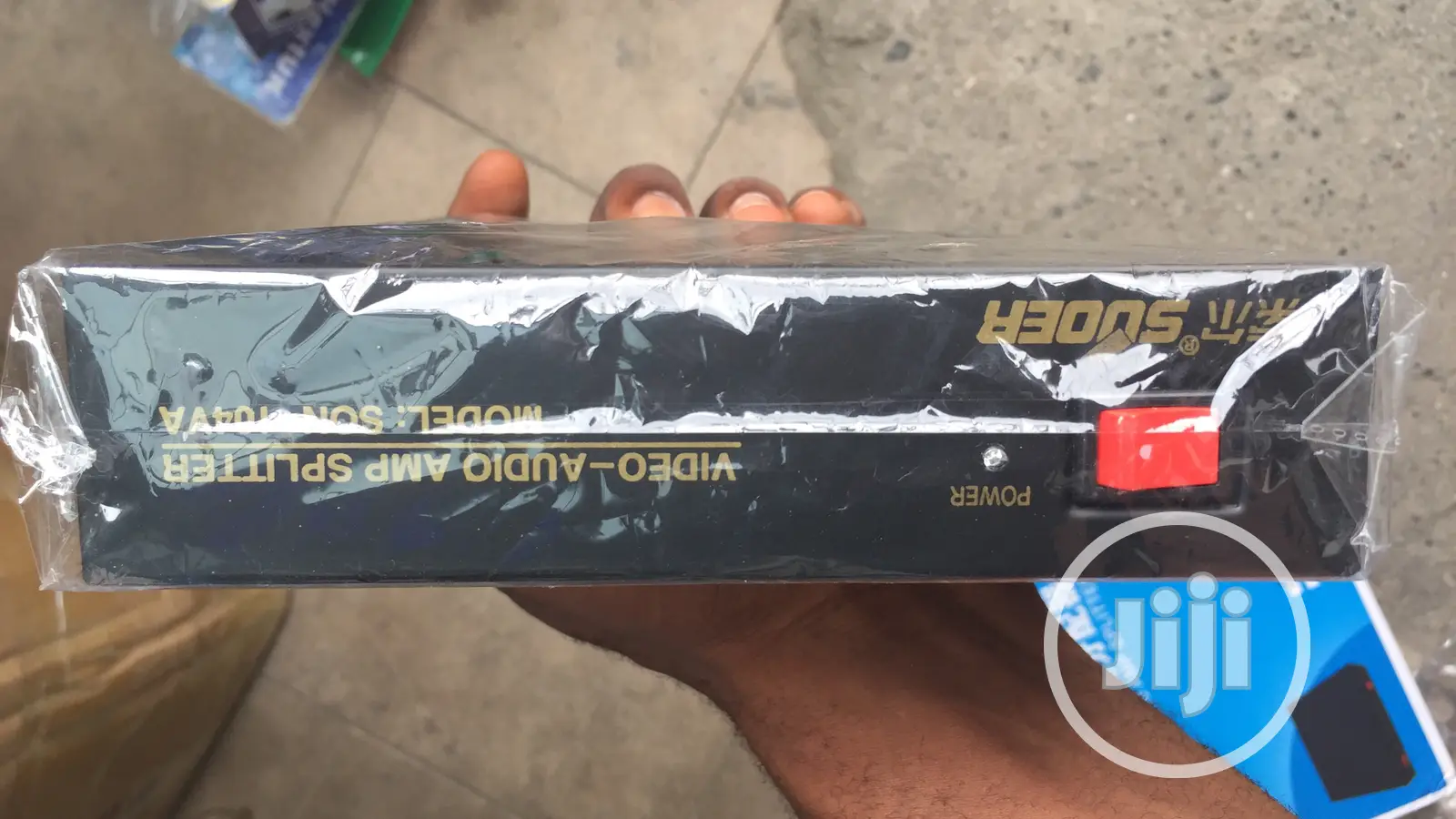 4way AV Splitter