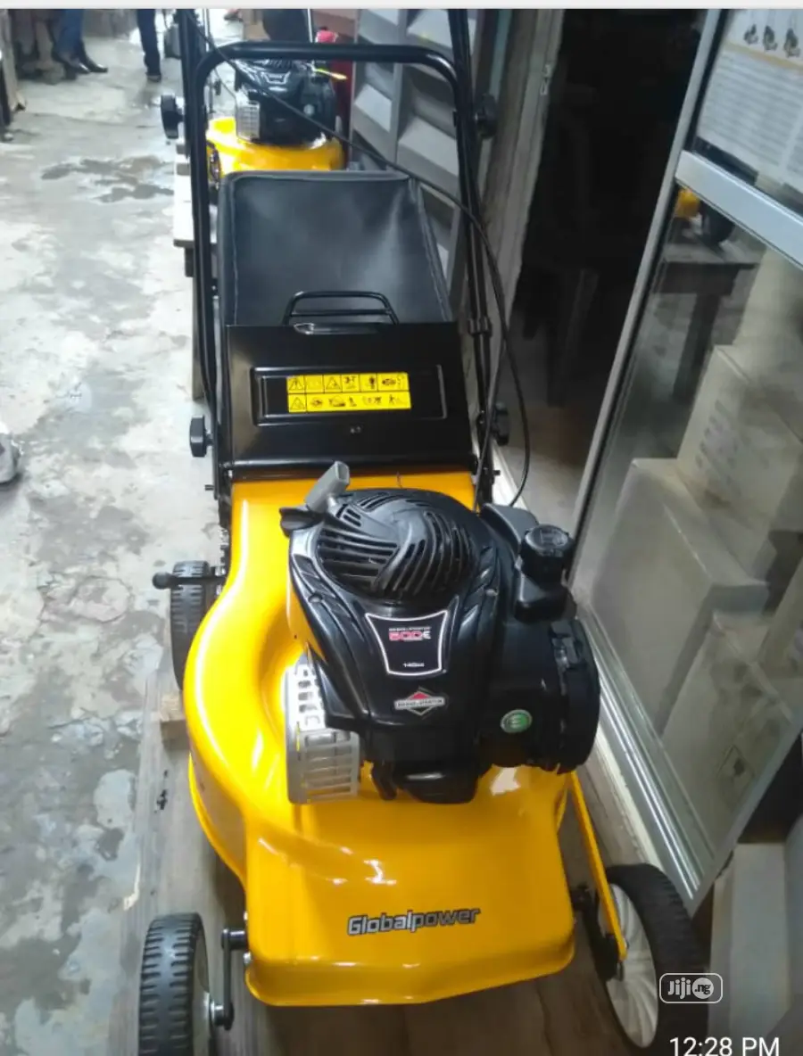 Lawn Mower/Grass Cutter