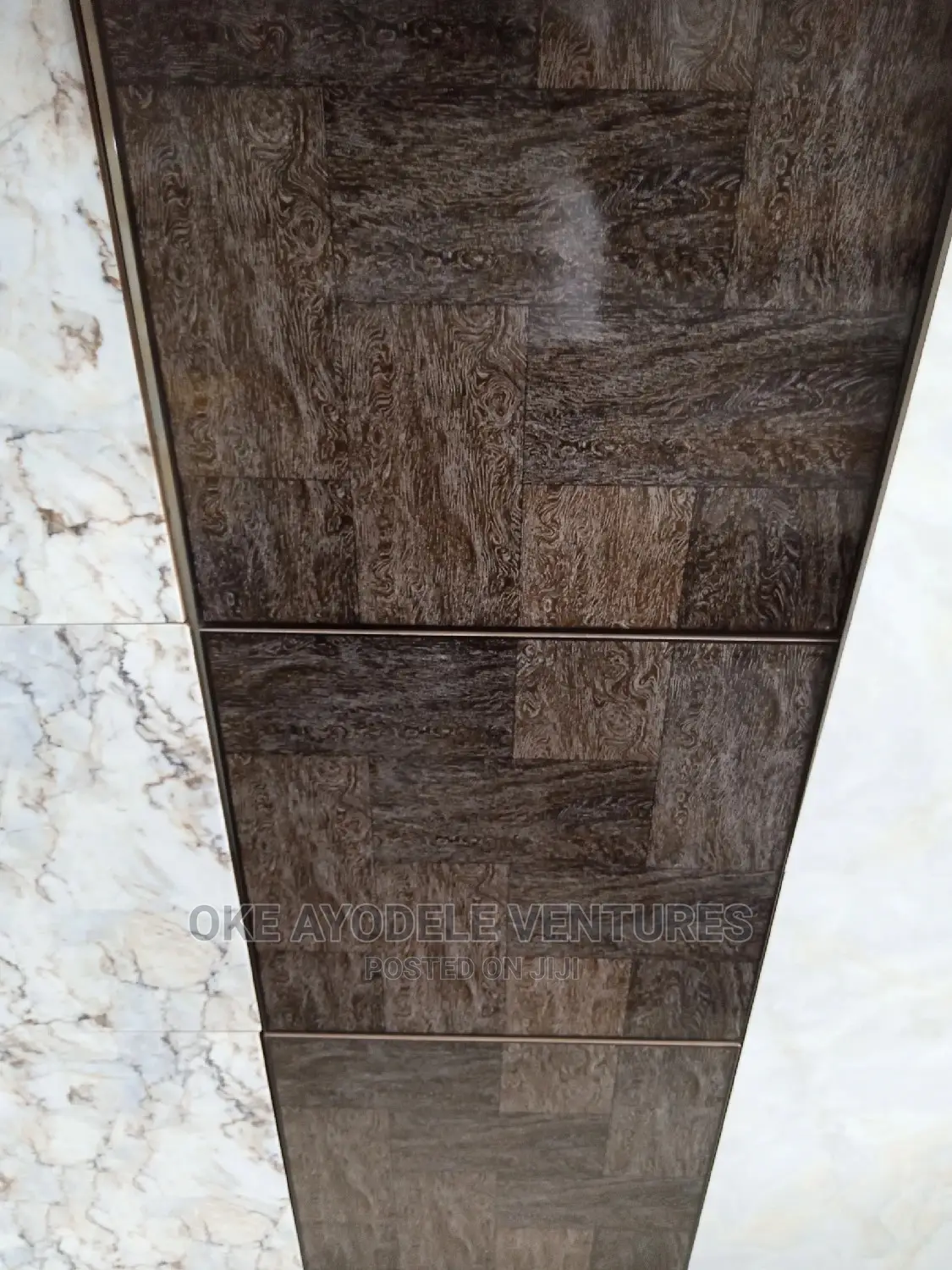 40/40 Royal Floor Tile