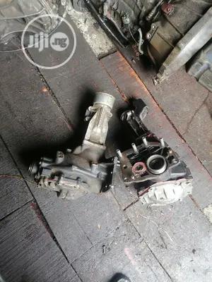 Auxiliary Axle for Toyota and Lexus Vehicles