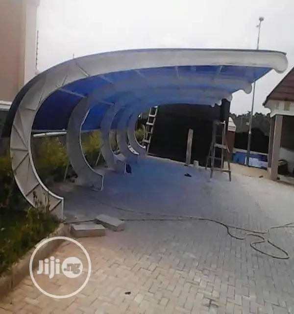 Dampalon Polycarbonate World And Skylight
