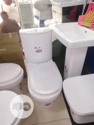 England Starndard Top Flush Close Couple Water Closet
