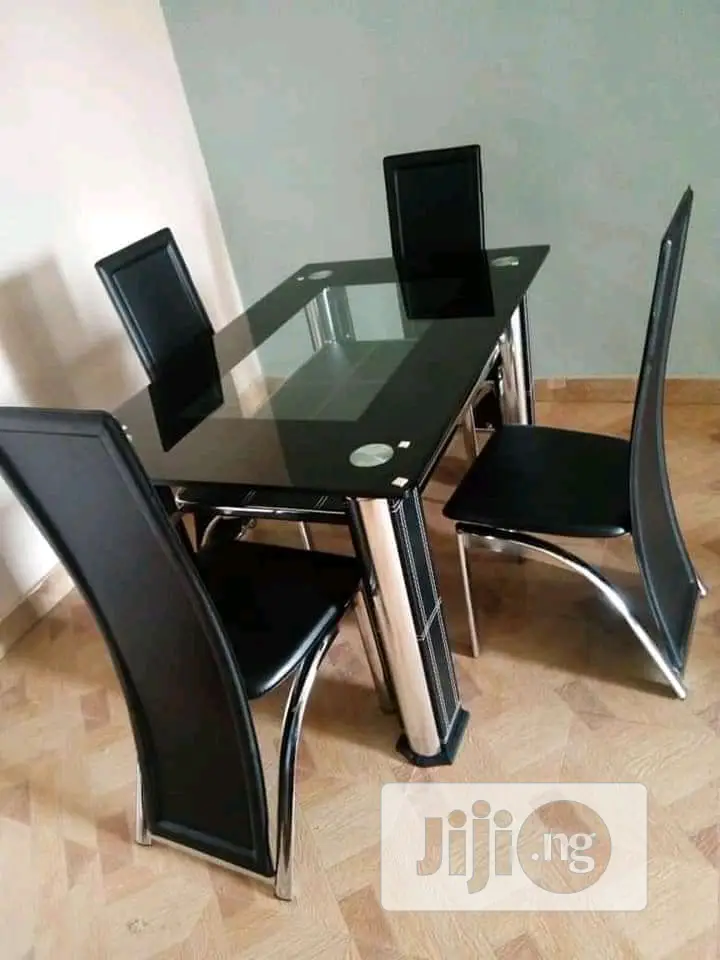 4 Sitter Dining Table and Chairs