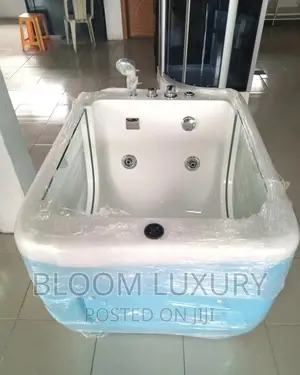 Children Jacuzzi Bath