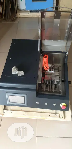 Thin Sectioning Machine (Rock Cutting Machine)