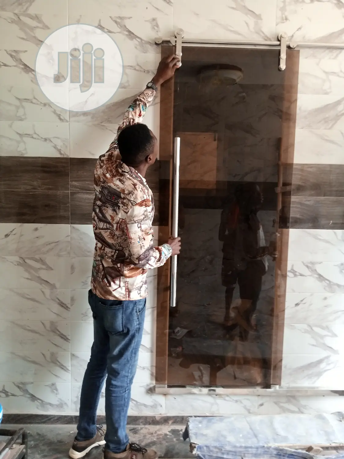 10mm Tampered Partition Door.
