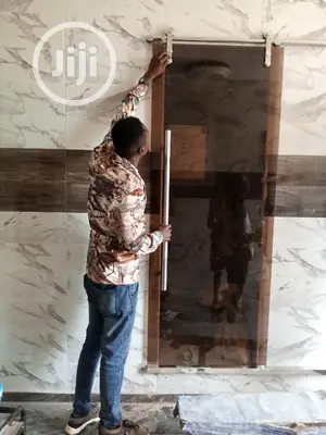 10mm Tampered Partition Door.