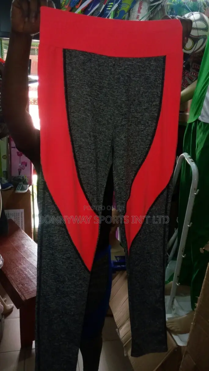 Female Jugging Leggings