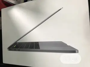 Laptop Apple MacBook Pro 8GB Intel Core I5 SSD 256GB