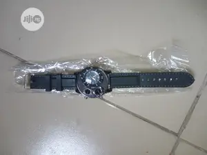 V8 Super Speed Wrist Watch