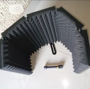 Adjustable Metal Vocal Booth