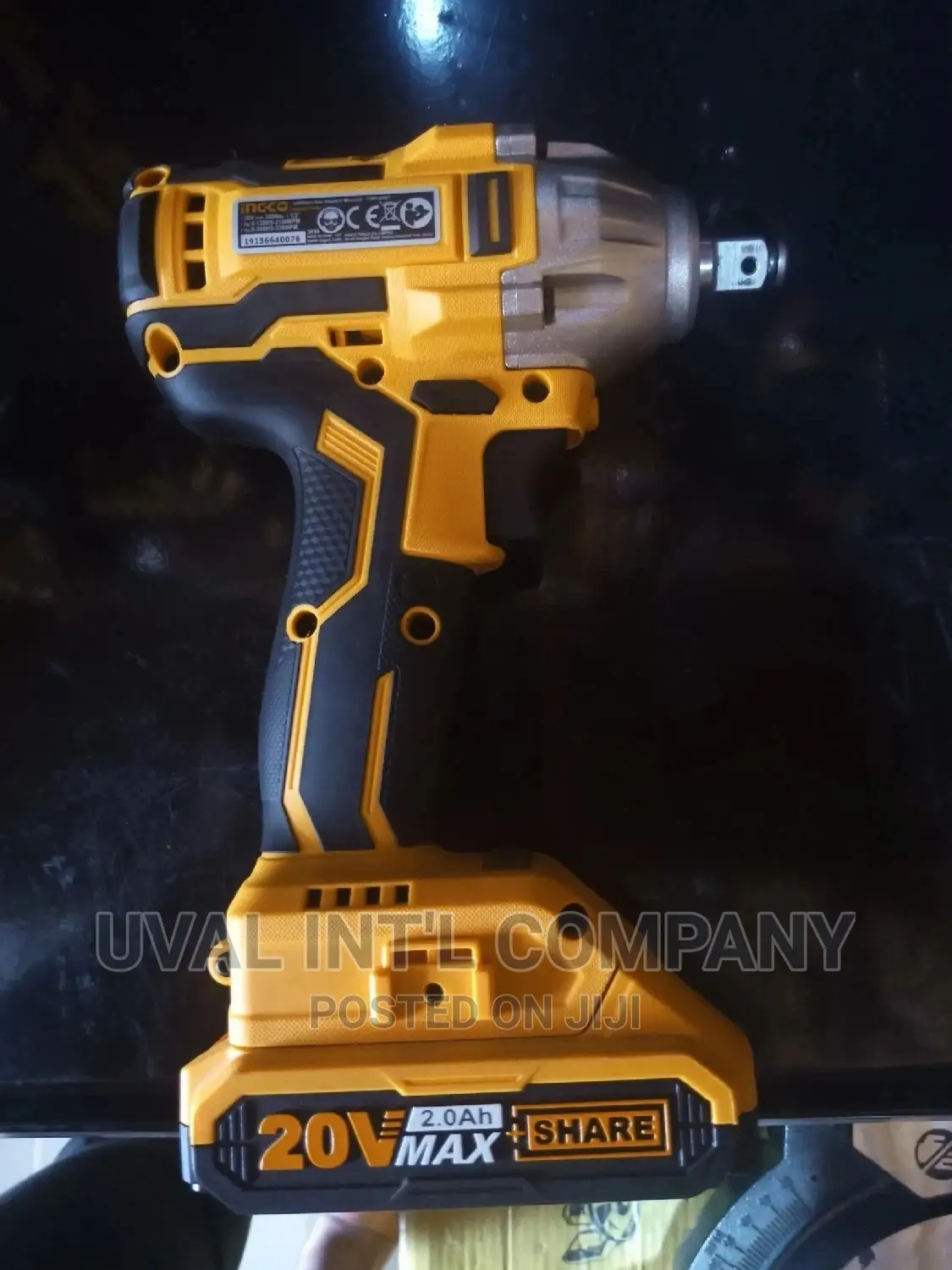Cordless Impact Wrench 20volts