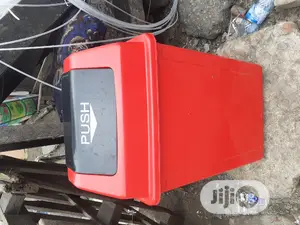60 Litres Moveable Waste Bin