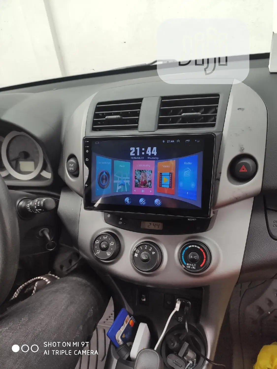 Toyota Rav4 08 to 012 Android Player