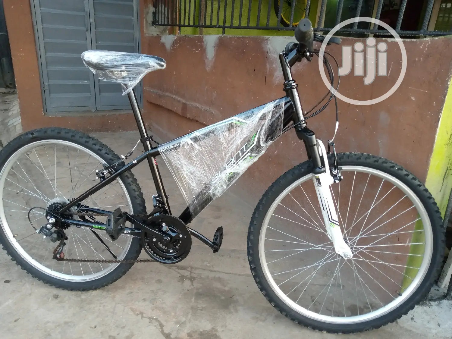 Apollo Slant Sport Bicycle