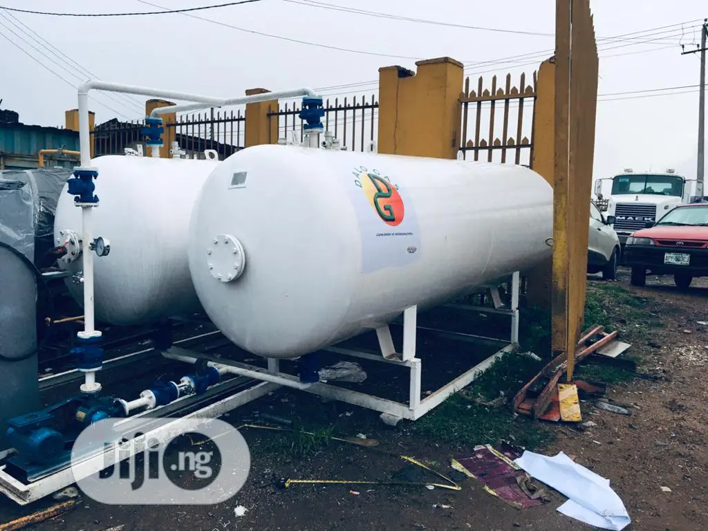 Complete Construction Installation of 5tons(2.5tons × 2 )