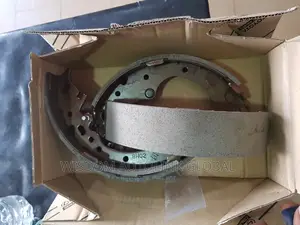 Shoe Brake for Toyota Hiace (Hummer Bus) All Models Availabl
