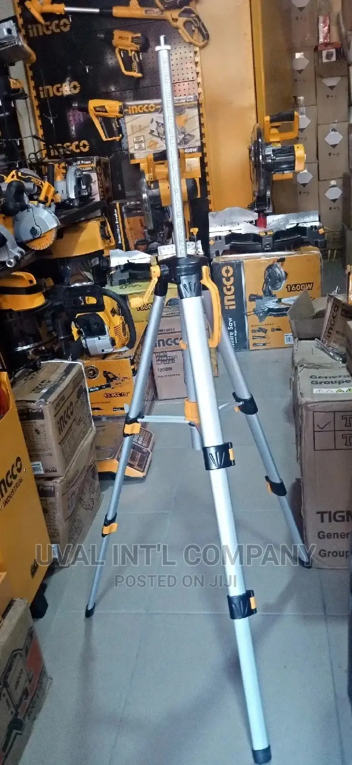 Tripod for Level