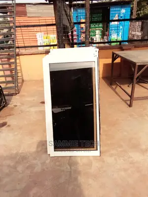 Sliding Window With Back Net