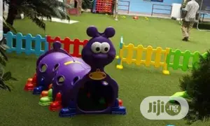 Play Tunnel