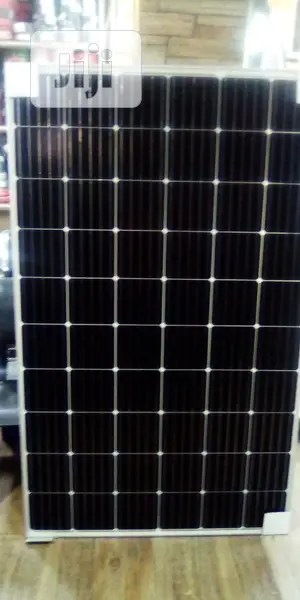 Quality 300W Mono Crystalline Solar Panels.