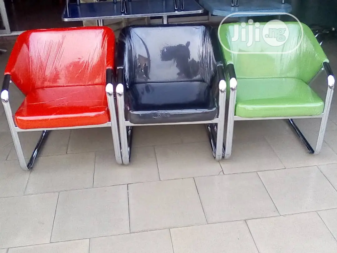 Solid Cushion Chair