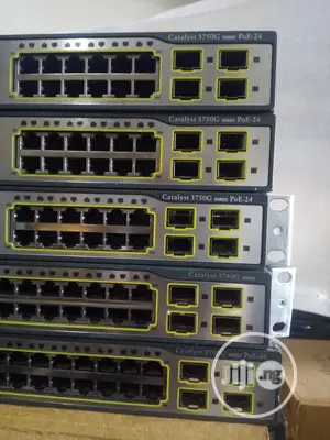 Cisco WS-C3750G-48PS-S • 48 Port Poe