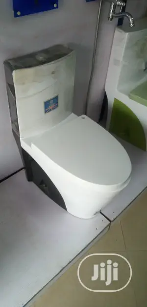 Master Bedroom Water Closets