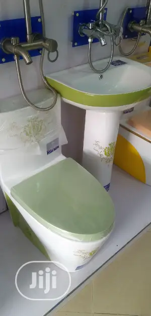 Master Bedroom Water Closets