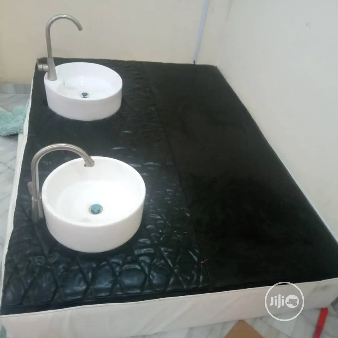 Canter Top Wash Hand Basin