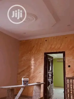 Glass Stucco Installation