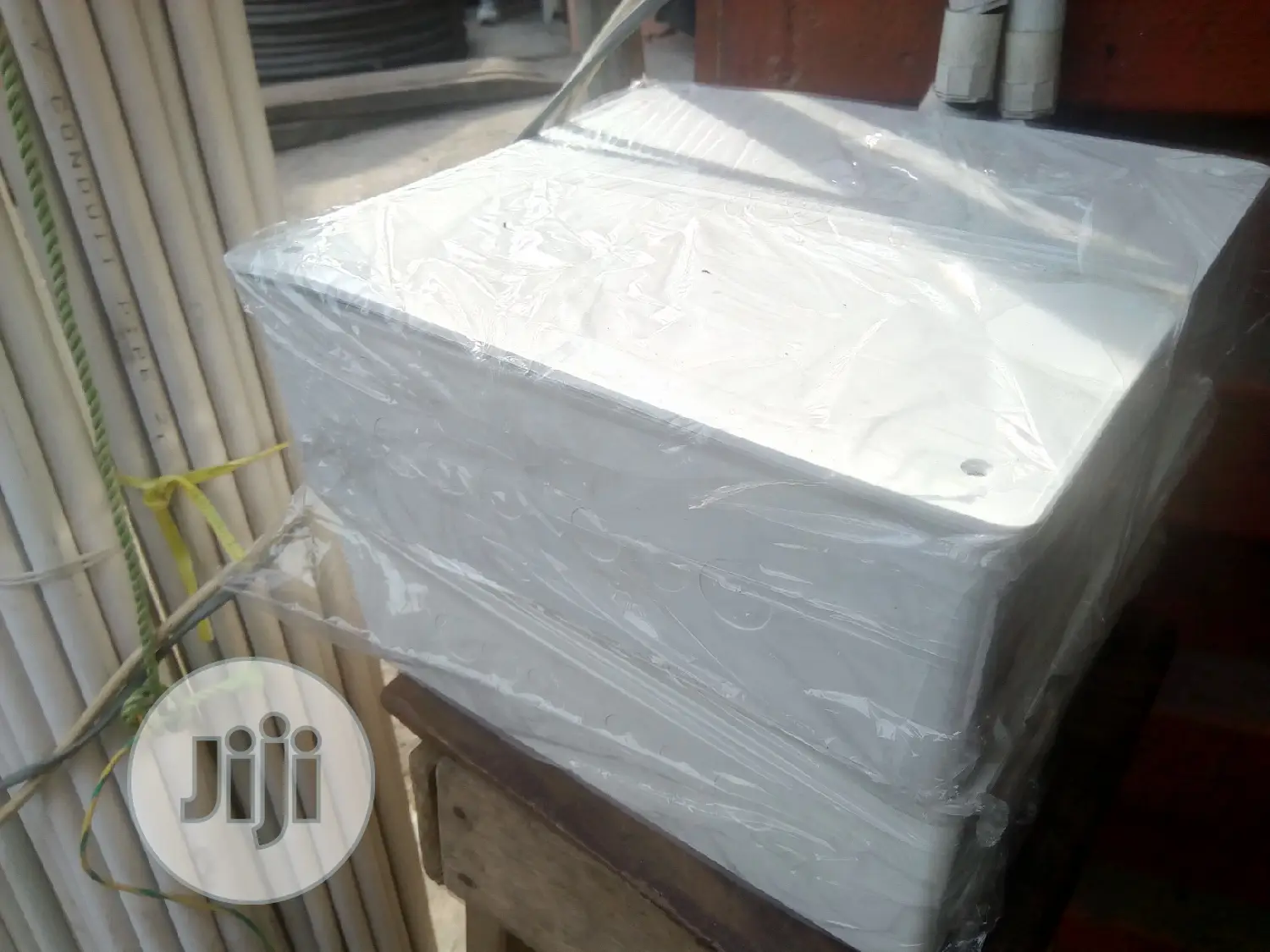 12 By 12 Adaptable Box