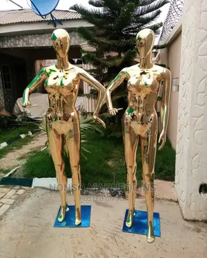 Egg Face G6 Gold Chrome Female Busty Mannequins