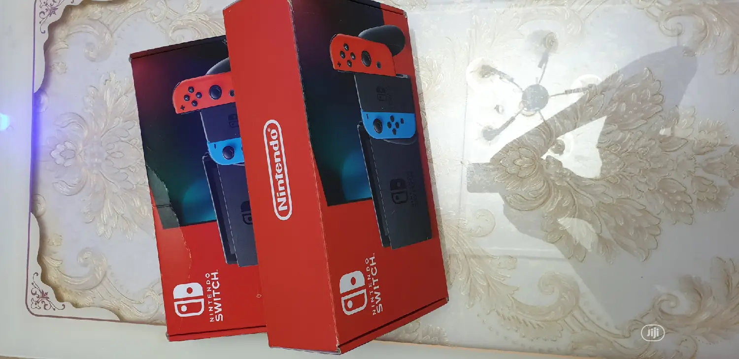 Nintendo Switch Console Extended