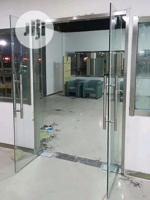 10mm Tampered Doors