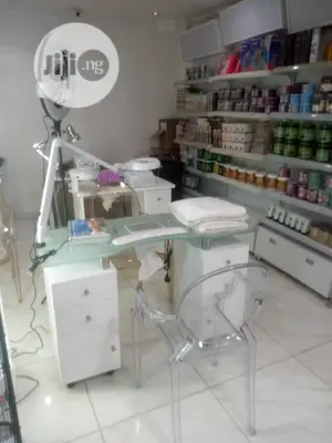 Model Spa Light