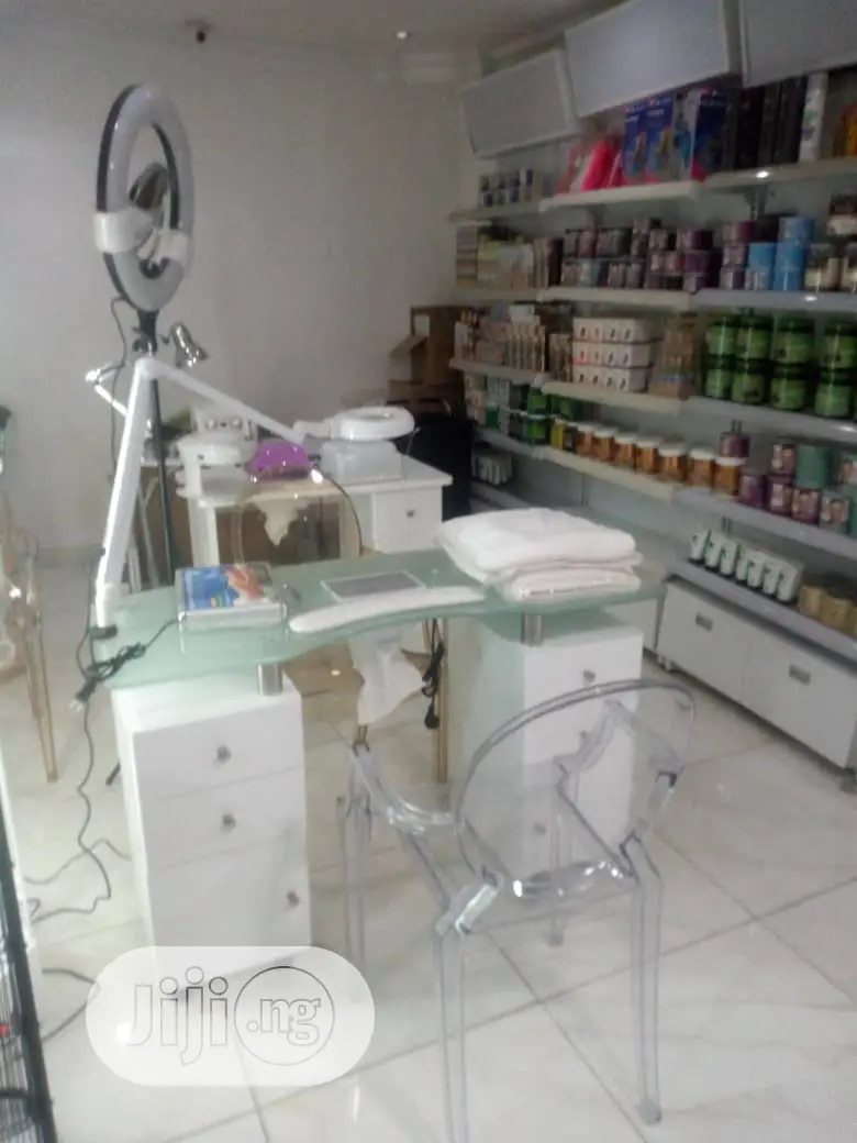 Model Spa Light