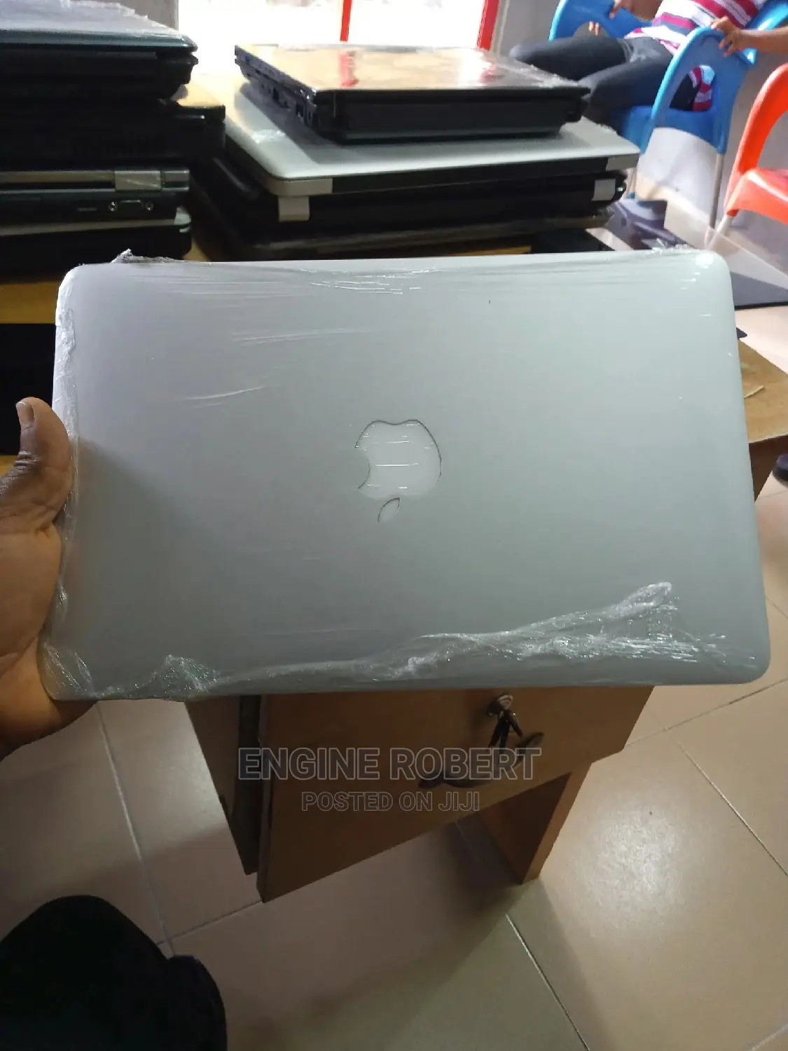 Laptop Apple MacBook Air 4GB Intel Core I5 SSD 128GB