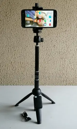 Yunteng YT-9928 Selfie Bluetoothtripod With Remote Control